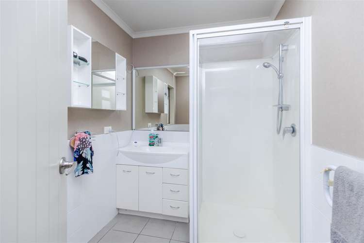 5 Ravenscourt Place Huntington_14