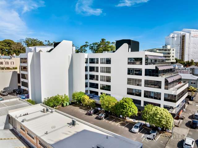 VALUE, PARKING & FLEXIBILITY - CARLTON GORE