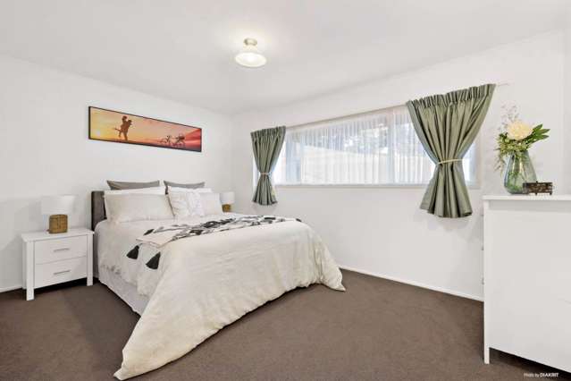 2/1 Ondine Place Glenfield_2