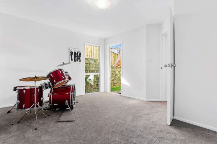 64a Rockfield Road Penrose_18