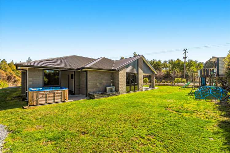186 McPhail Road Oropi_35
