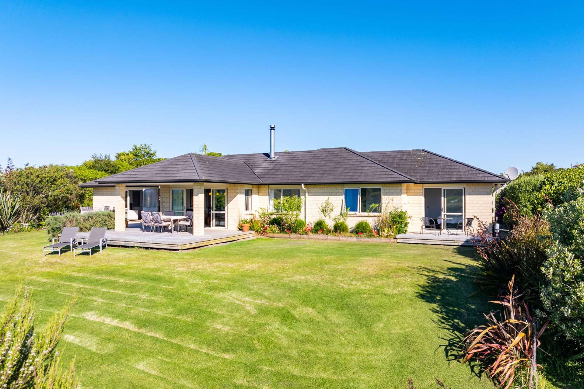 82 Daniel Parade Mangawhai_0