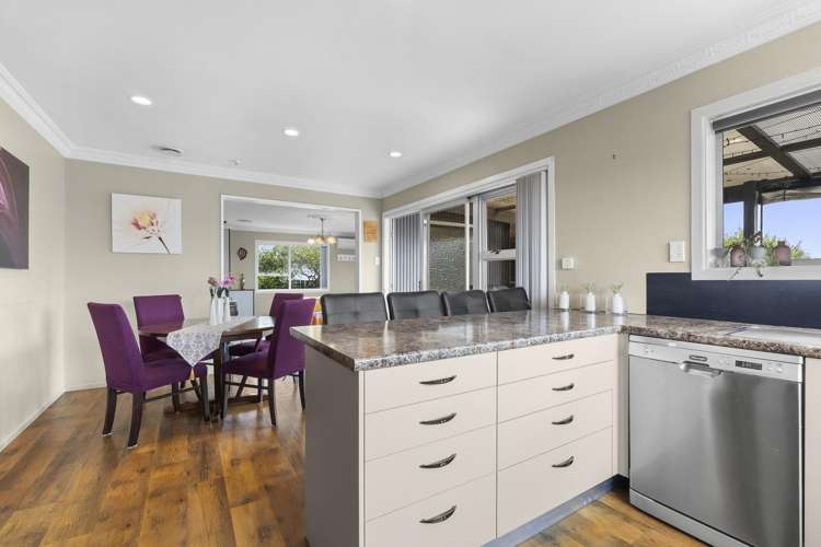 10 Culzean Grove Bell Block_4