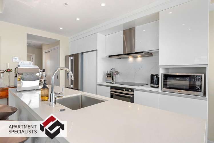 1406/47 Beach Road Auckland Central_16