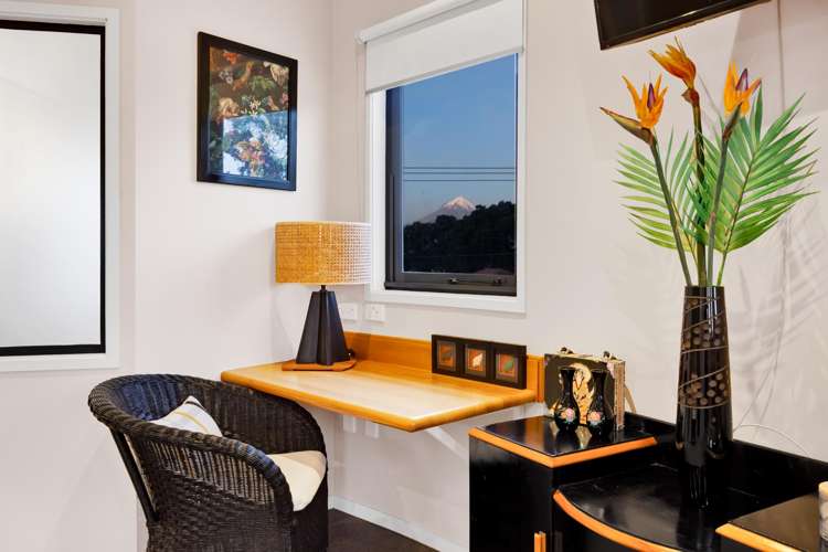 30 Fox Street Opunake_46