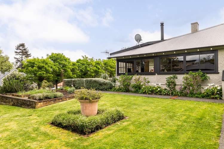 46 Palmerston Road Havelock North_19