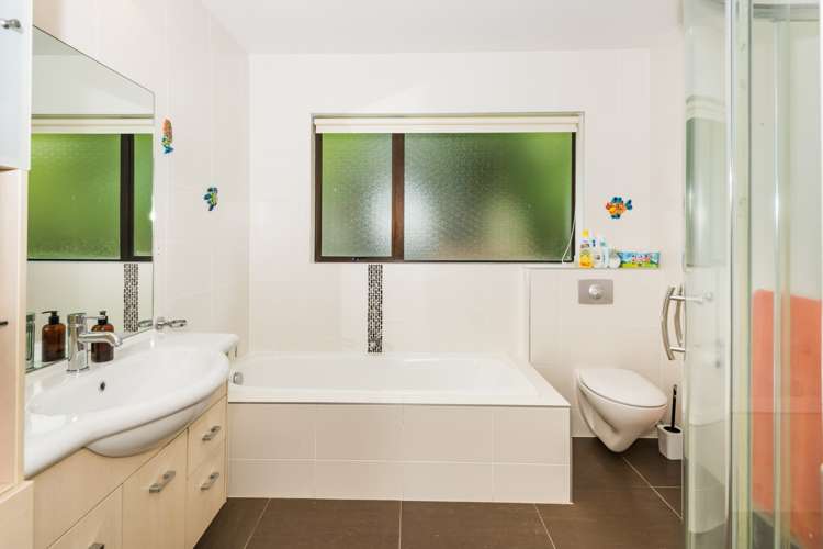 1/98a Birkdale Road Birkdale_13