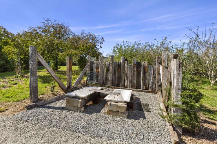 11 Somerset Lane Raglan_17