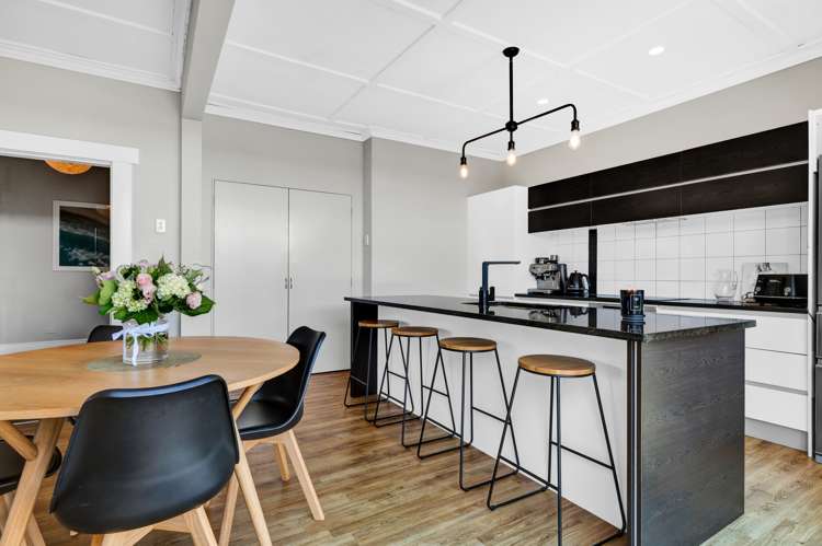 76 Paynters Avenue Strandon_5