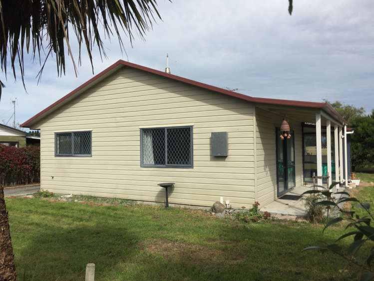 122 Kings Road Leithfield_0