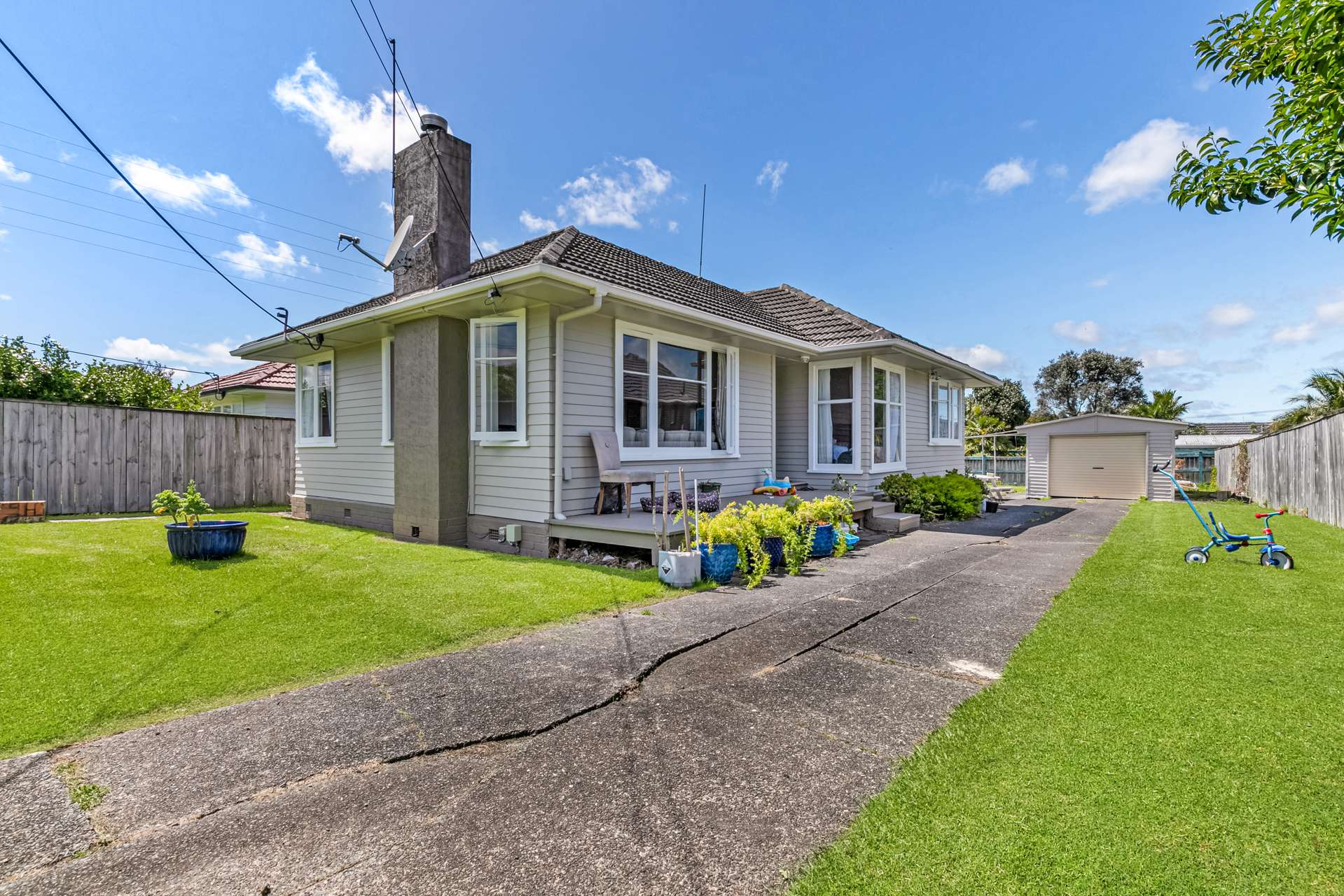 73 Roberts Road Te Atatu South_0