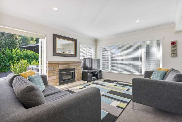 11a Locke Avenue Mount Roskill_2