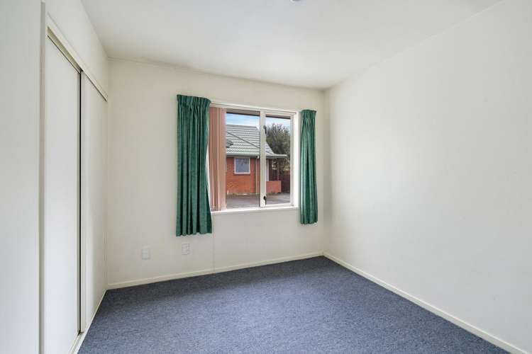 16 York Tong Place Addington_4