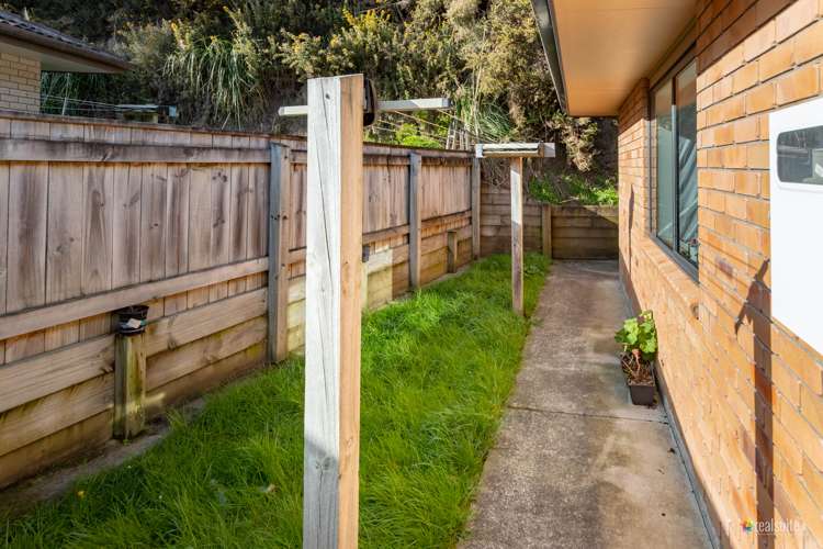 25 Aragon Grove Kingsley Heights_10