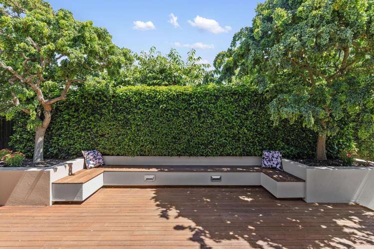 144 Hussey Road Northwood_5