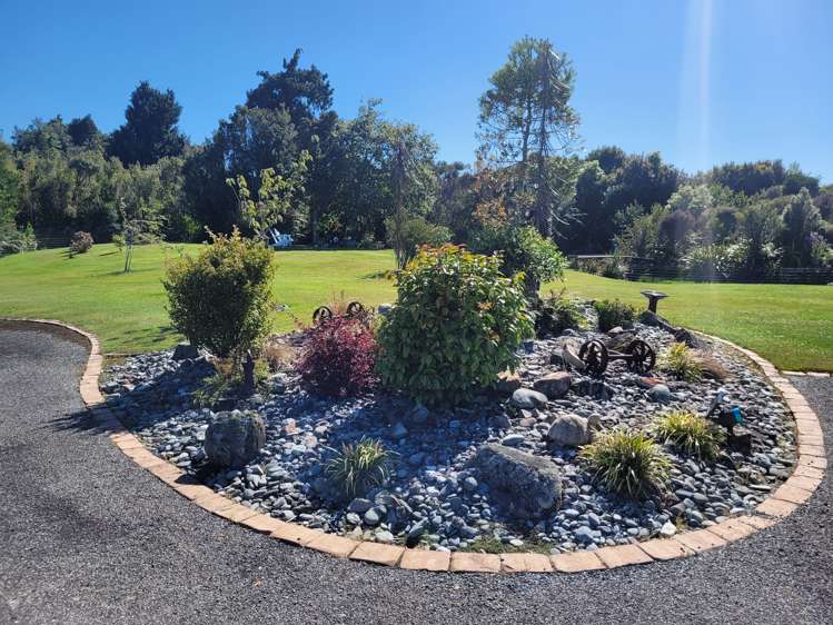 106 Brickfield Road Hokitika_13