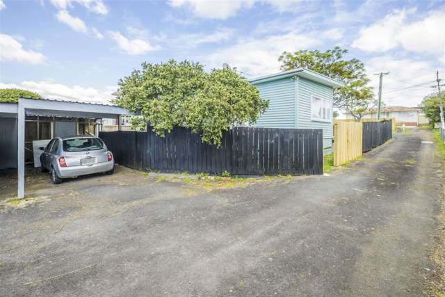 1/10 Coxhead Road Manurewa_4