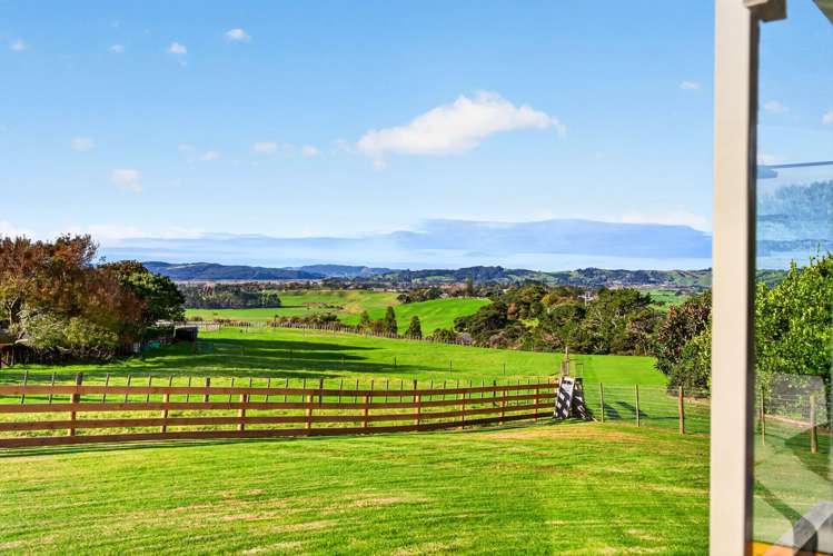 494 Fordyce Road Helensville_13