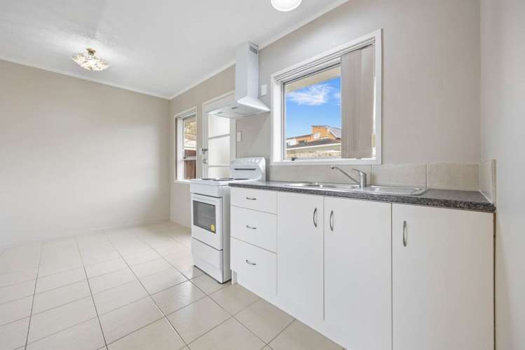 2/397 Blockhouse Bay Road Blockhouse Bay_5