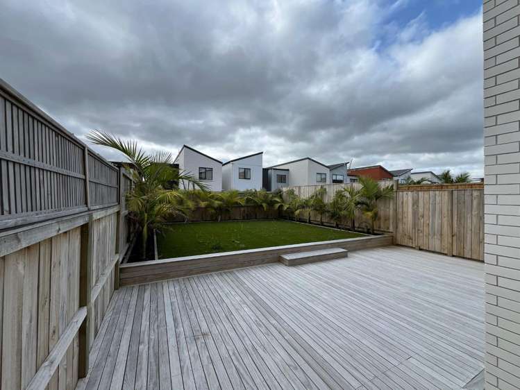 33 Coast Garden Drive Hobsonville_14