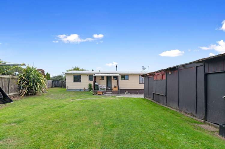 4 Cypress Place Owhata_13