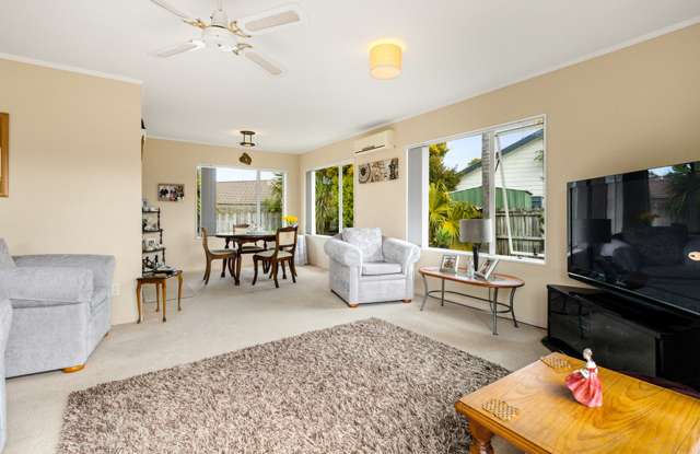 3 Wyatt Place Glendene_3