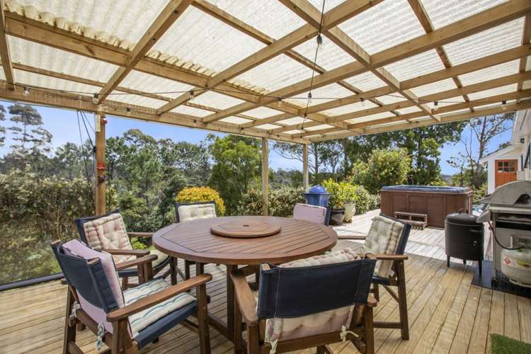 1258 East Coast Road Redvale_54