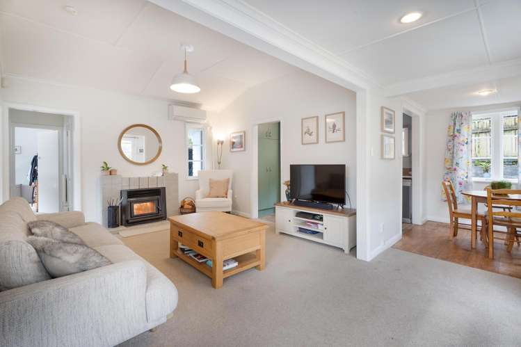35 Elmslie Road Pinehaven_6