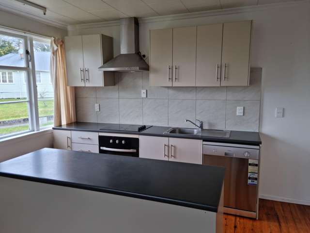 38 Rimu Street Glenholme_1