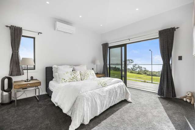 32 Tahuna Minhinnick Drive Glenbrook_1
