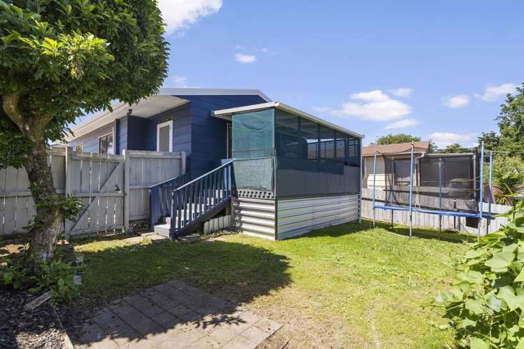 3/26 Queen Mary Avenue New Lynn_14