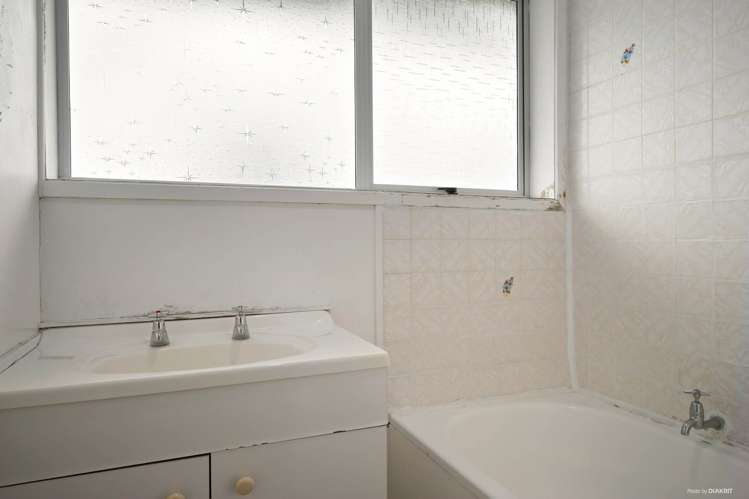 2/9 Cooper Place Papakura_8