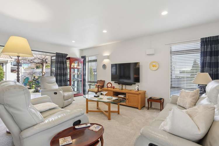 192 Levers Road Matua_10