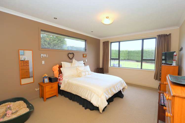 203 Pomona Road East Makarewa_13