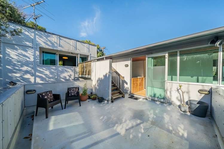 47 Korokoro Road Korokoro_36