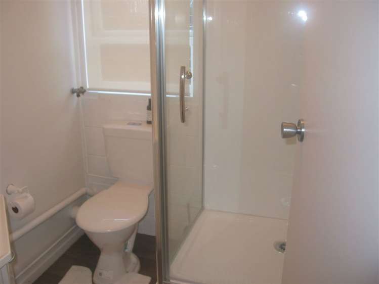 1/14 Frieston Road Milford_10