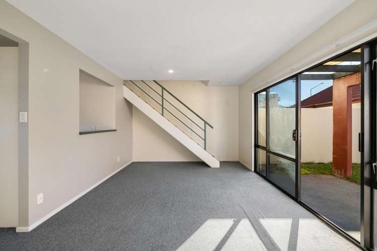 8/42 Stanmore Road Phillipstown_10