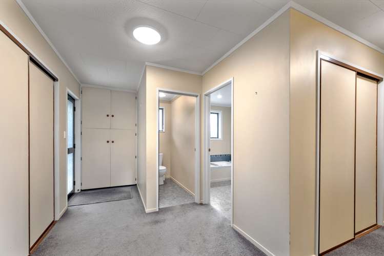 37 Brooklyn Drive Redwoodtown_12