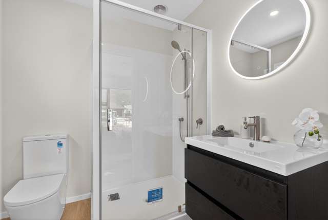 2/61 Westminster Road Wainuiomata_2