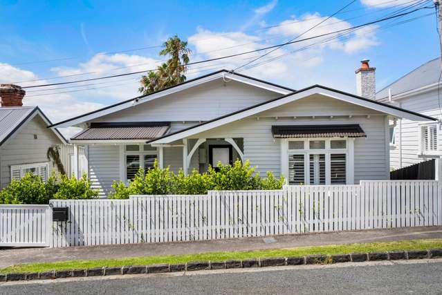 Ponsonby charm with city views