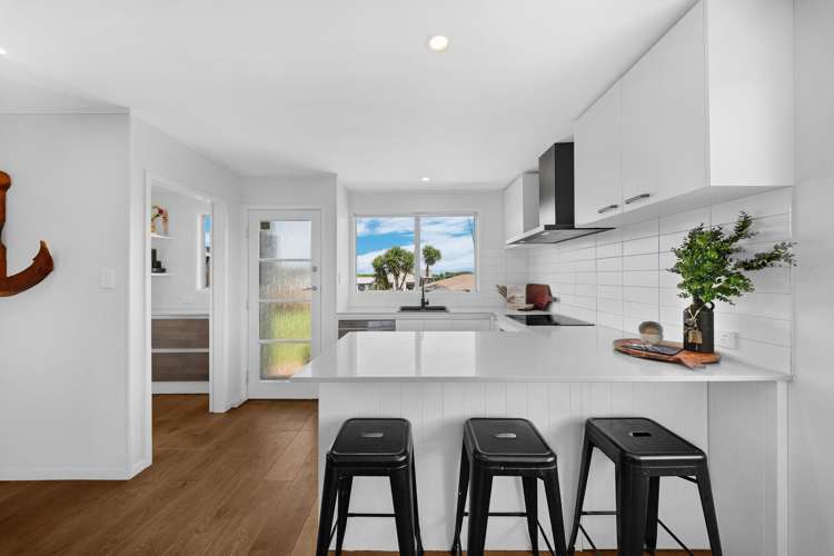 4 Purata Place Mangere Bridge_21