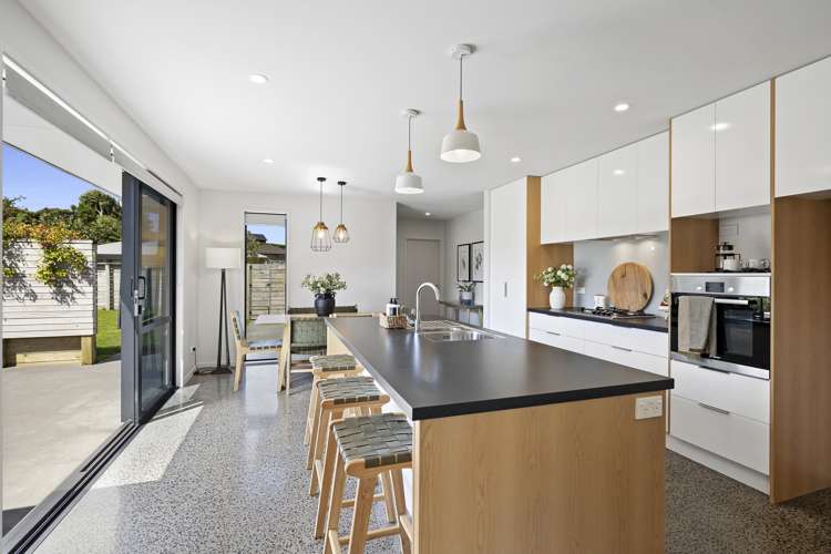 36 Cyrus Street Whalers Gate_5