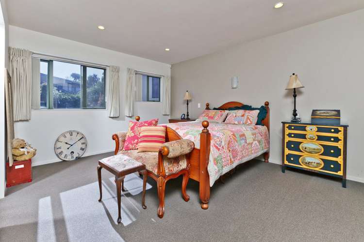 2/68 Aberdeen Road Campbells Bay_9