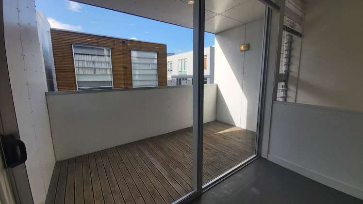 18j Fisher-Point Drive Auckland Central_8