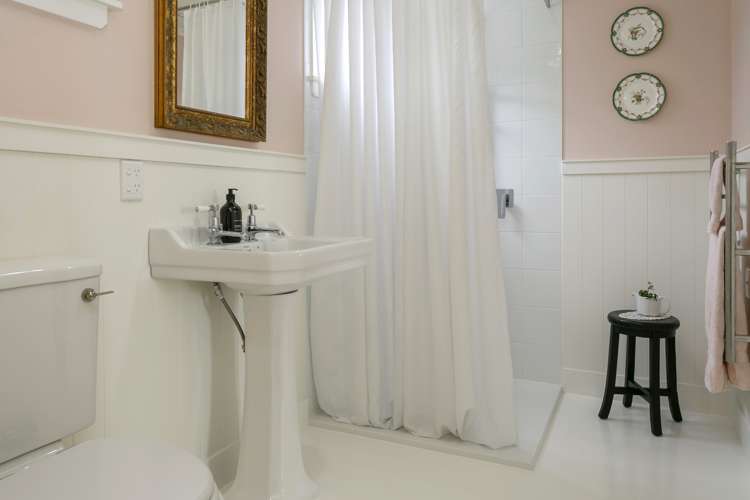 30 Rawhira Road Lake Taupo (East)_21