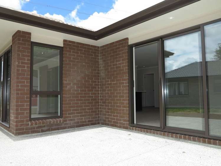 35 Crabb Fields Lane Riverhead_11