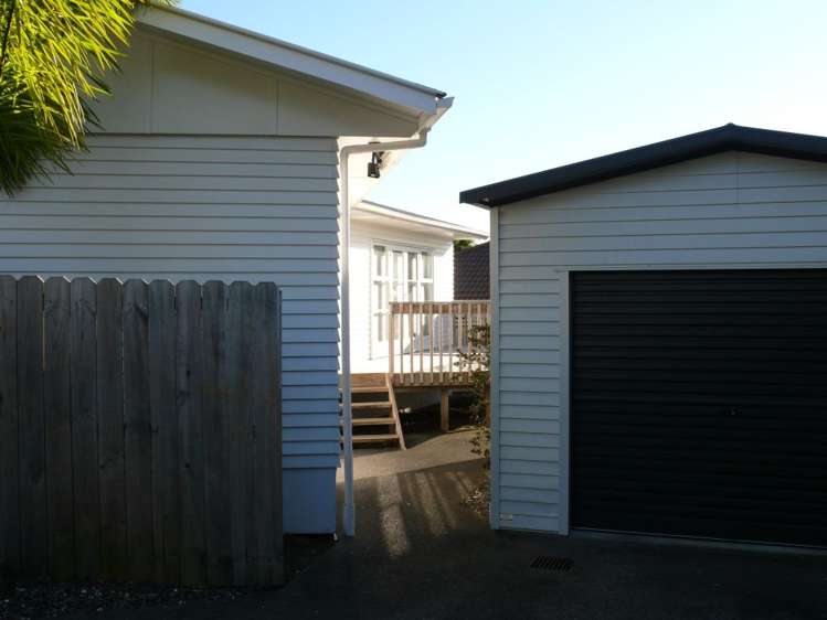 20 Edgar Pearce Place Howick_16