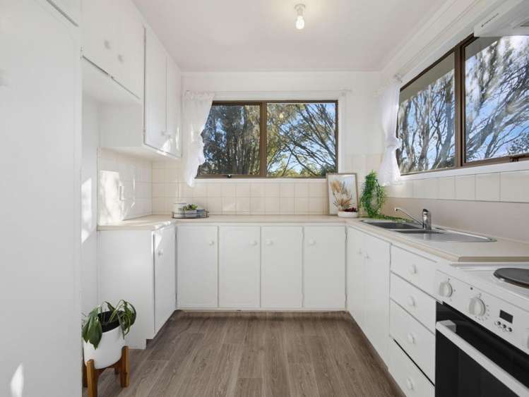 17 Matipo Crescent Pukete_4