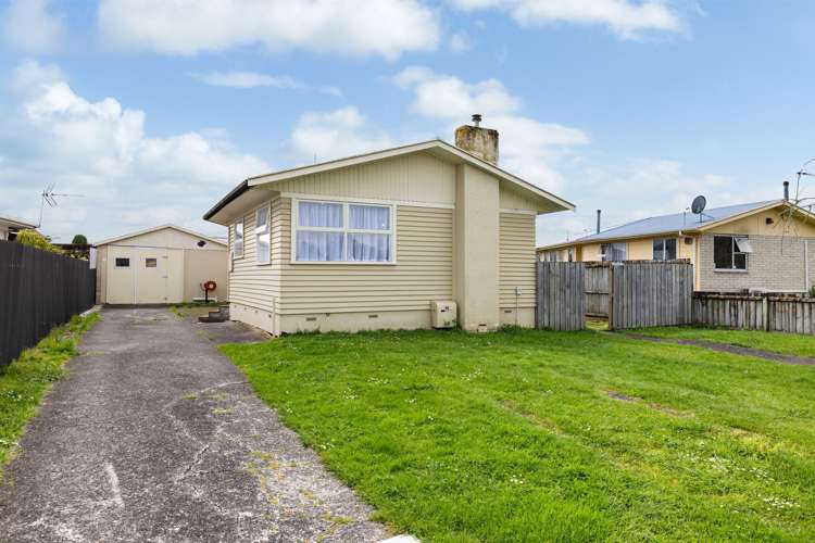 10 Pamela Place Deanwell_1