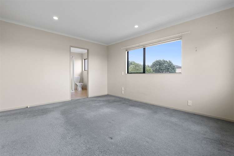 6 Brunswick Rise Mangere_16
